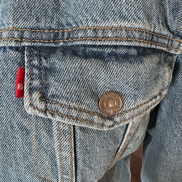 Levi's Original Cropped Sherpa Trucker Denim Jean Jacket Women's Large NWTs - Picture 11 of 16